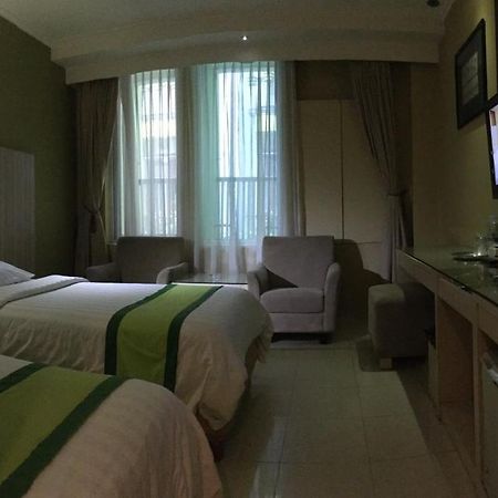 Hotel Wisata Niaga Purwokerto Eksteriør bilde